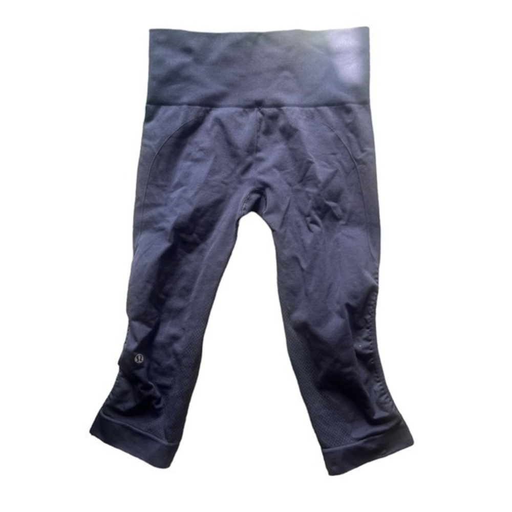 Lululemon leggings size 4